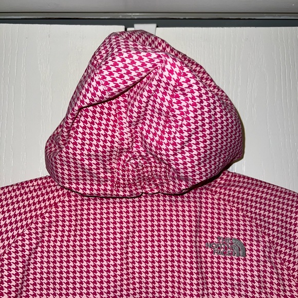 The North Face Pink Houndstooth Hyvent Jacket - Picture 8 of 16